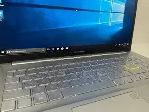 Asus Vivobook AMD Ryzen 5 Laptop