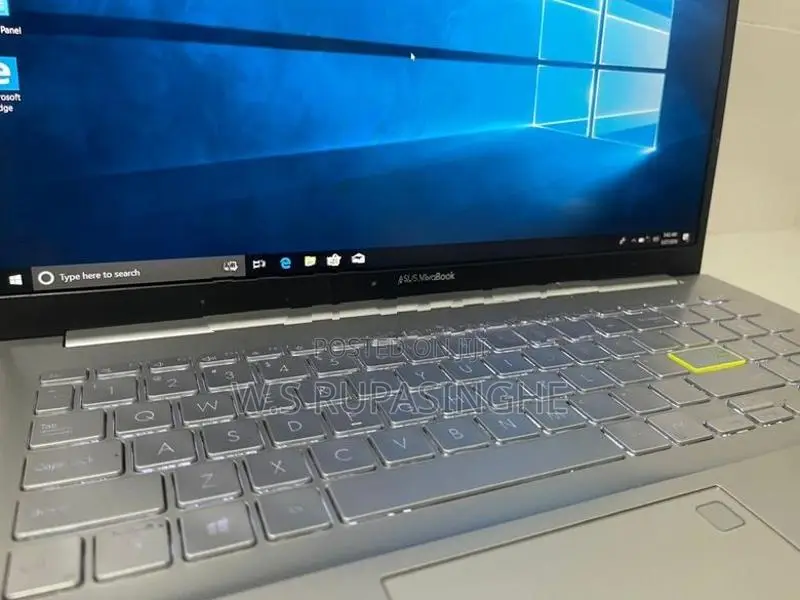 Asus Vivobook AMD Ryzen 5 Laptop