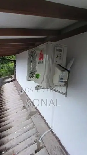 CHIGO 12000BTU Non Inverter Air Conditioner