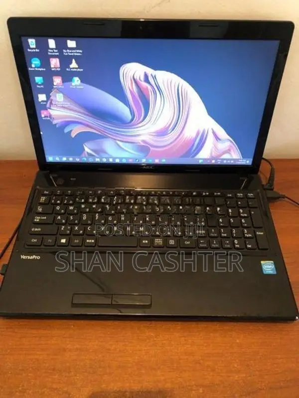 Toshiba i3 11 pro Laptop