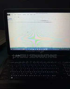 HP Pavilion i5 7Gen