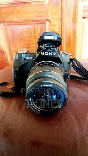Sony Alpha A230 Dslr Camera With 18-55mm Lens