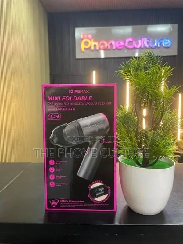 Remax Mini Foldable Vacuum Cleaner
