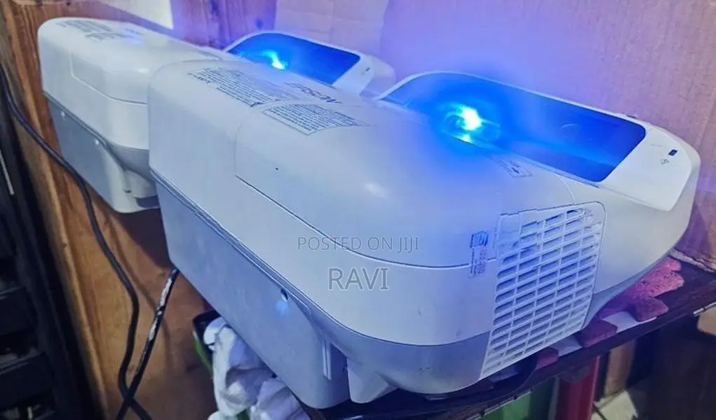 projectors short throw