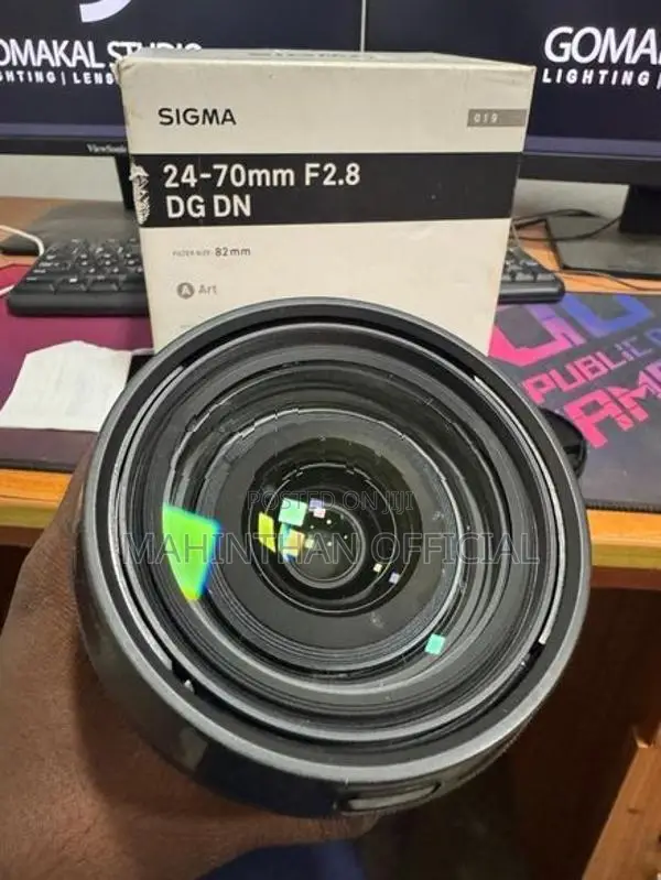 Sony Sigma 24-70mm f2.8 Lens