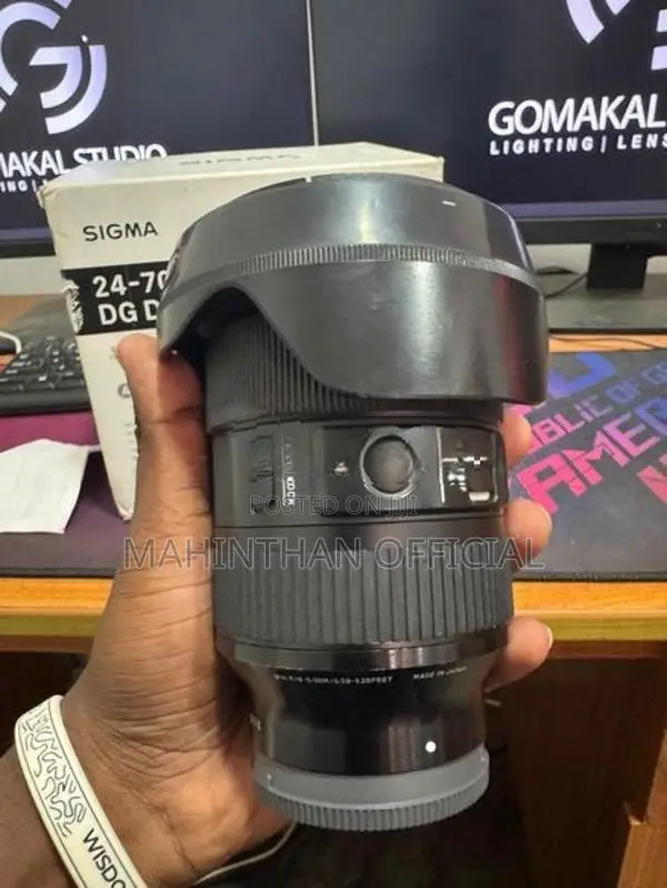 Sony Sigma 24-70mm f2.8 Lens