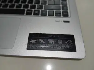 Acer Swift SF314-51 i5 7th Gen 8GB RAM 256GB SSD