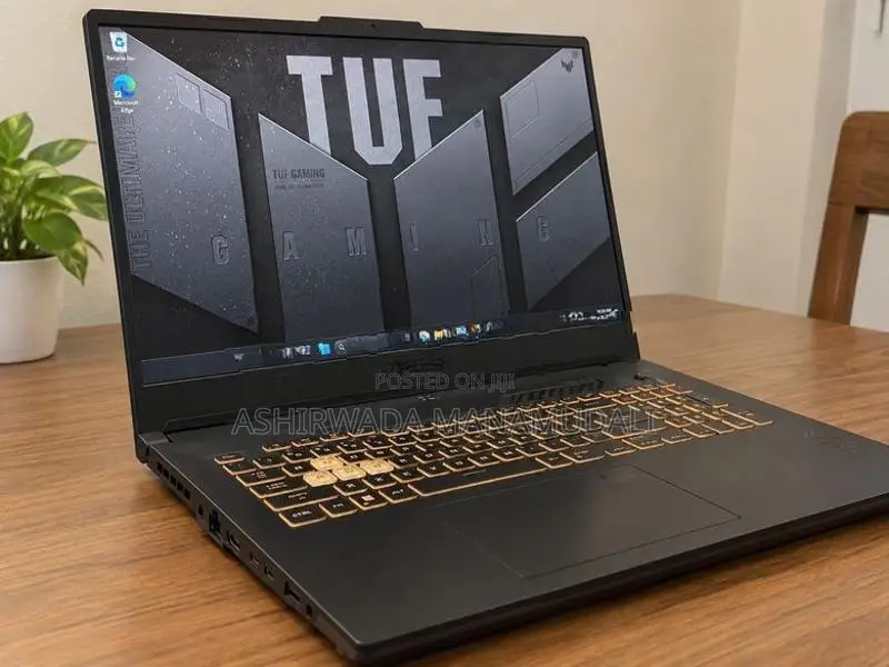 ASUS TUF F17 16GB 1TB i7 RTX 3050