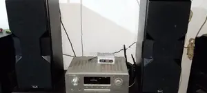 Amplifier With Speaker