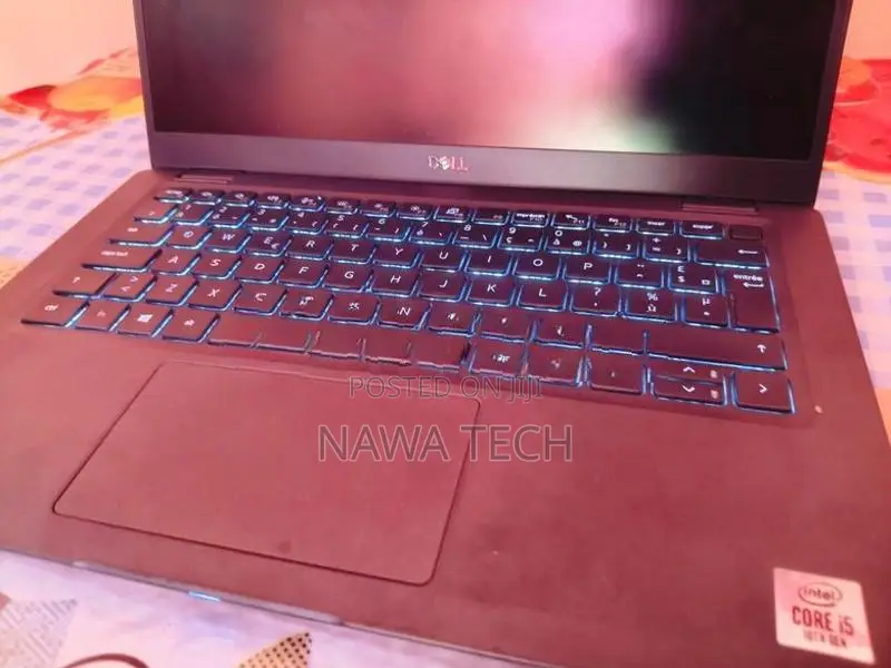 Dell i5 10th Gen Touch Screen 8/256 Latitude 7310 Laptop