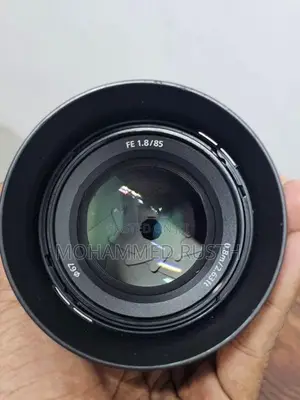 Sony FE 85mm F1.8