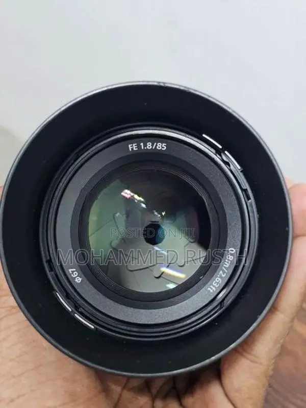 Sony FE 85mm F1.8