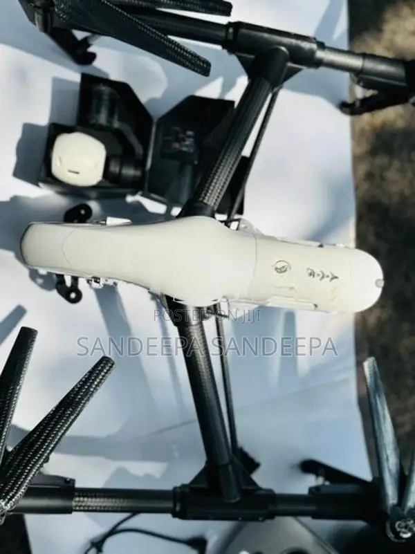 Dji Inspire 1 V2 Live Streaming Flower Dropping Drone Camera