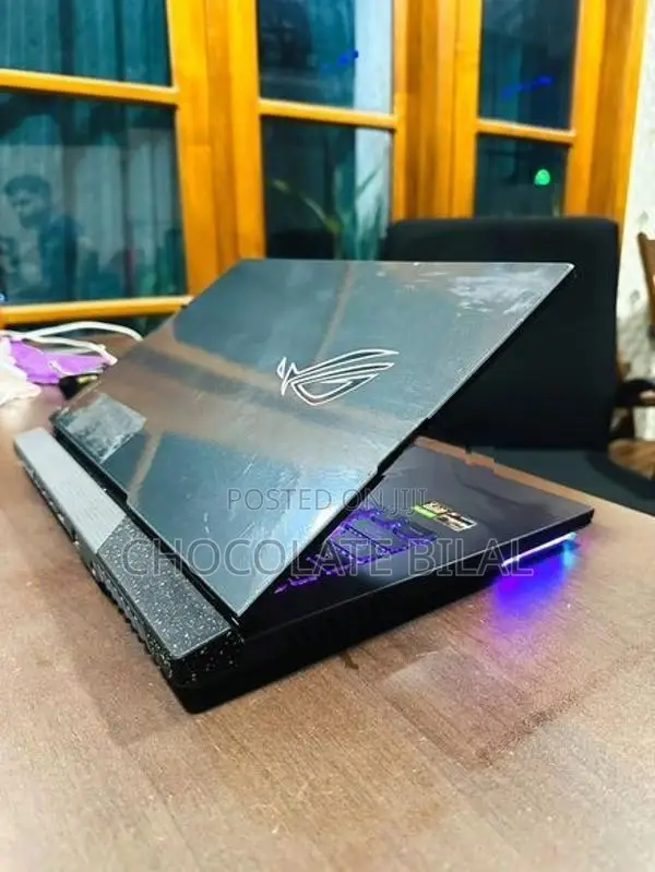 Asus ROG Strix G15 — Ryzen 9 6900HX / RTX 3060 32GB DDR5 1TB SSD