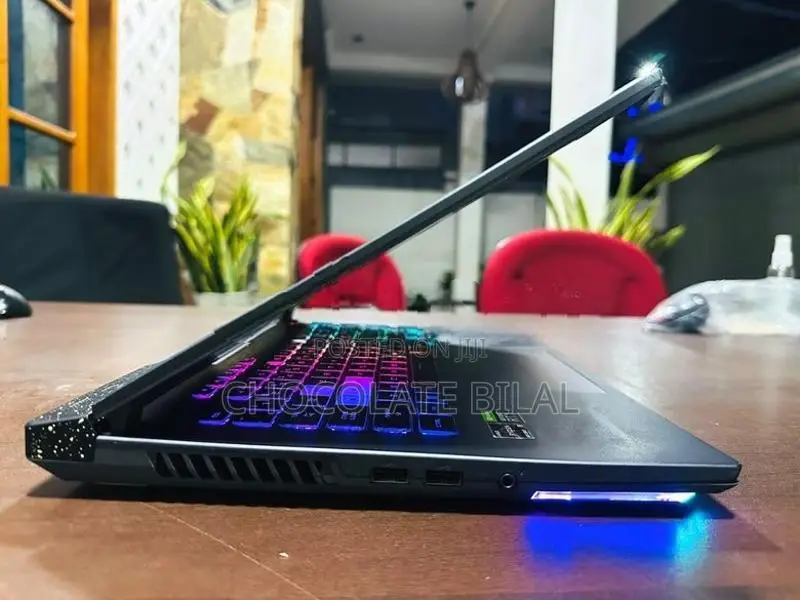 Asus ROG Strix G15 — Ryzen 9 6900HX / RTX 3060 32GB DDR5 1TB SSD