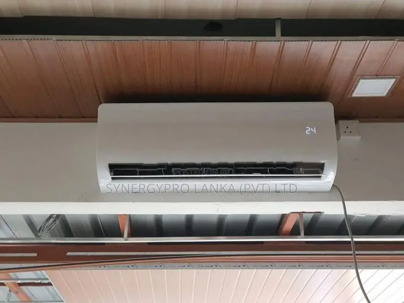 Midea 18000 BTU Non Inverter