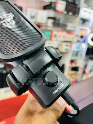 FANTECH LEVIOSA WAVE CONDENSER MICROPHONE - WMCX01 (BRAND NEW)