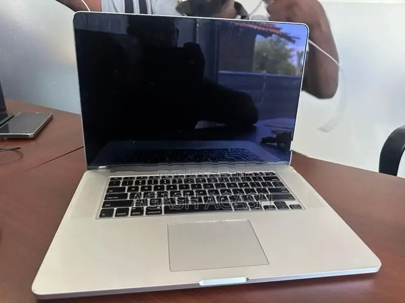 MacBook Pro 15-Inch Retina – Mid 2015