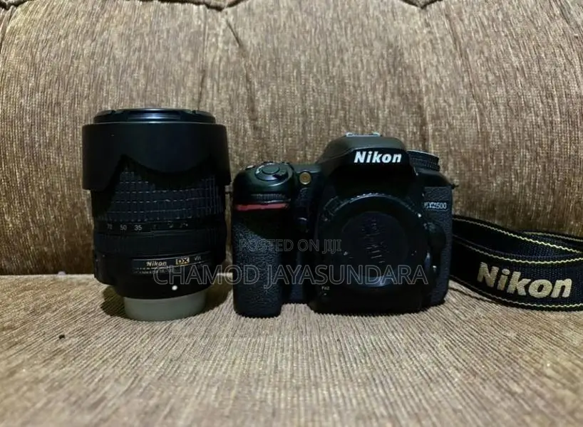 Nikon d7500 With 18-140mm Lens