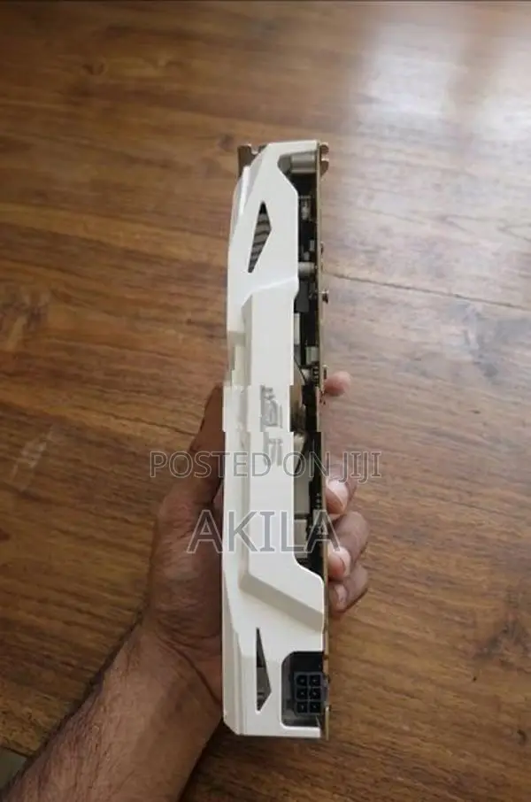 Asus Dual-GTX1060-O3G (GTX1060 White Edition )