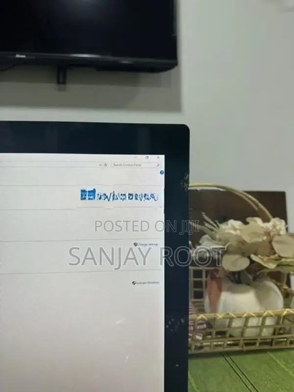 Lenovo All-in-One Touchscreen PC