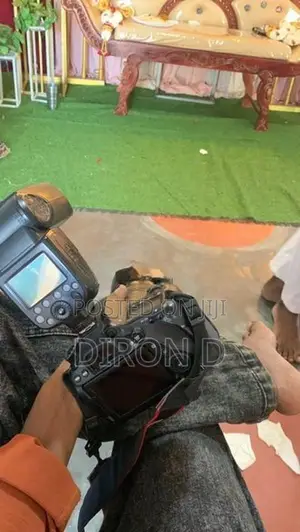Canon 700d Camera