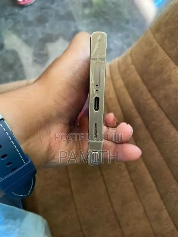 Samsung Galaxy S24 Ultra (Used)