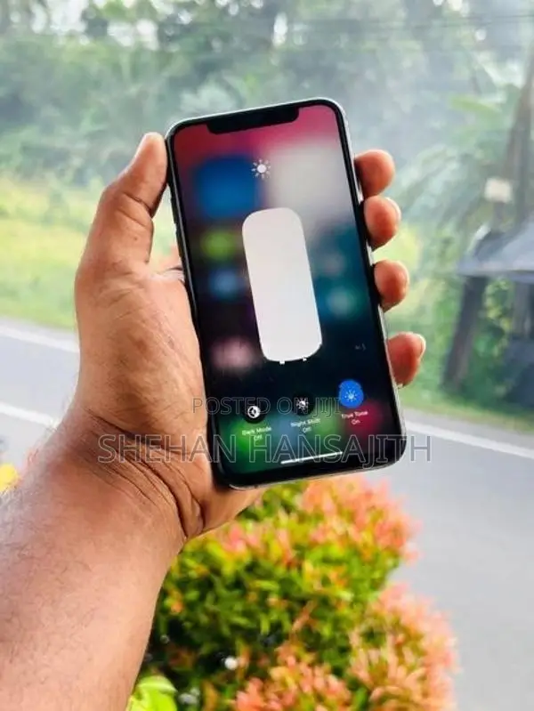 Apple iPhone XS (Used)