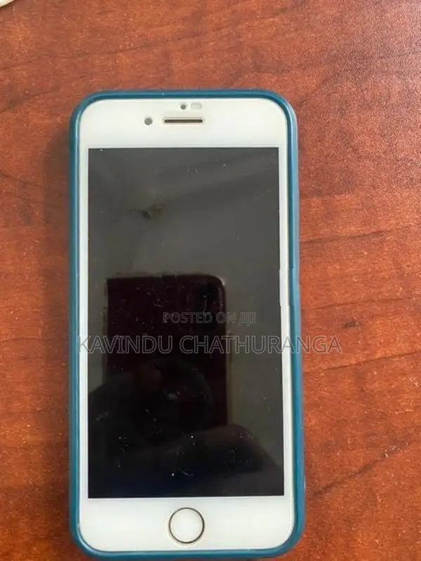 Apple iPhone 7 (Used)