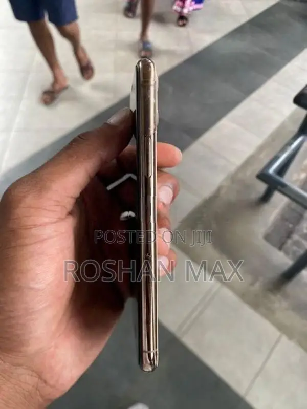 Apple iPhone 11 Pro (Used)