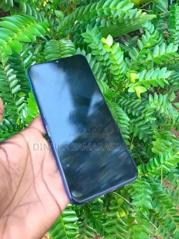 Vivo V20 Pro 64GB (Used)