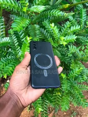 Vivo V20 Pro 64GB (Used)