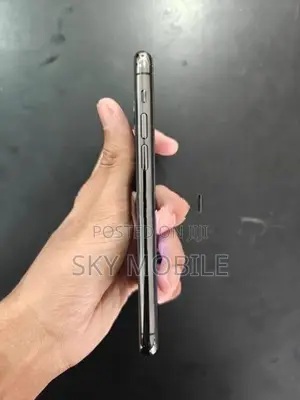 Apple iPhone 11 Pro (Used)