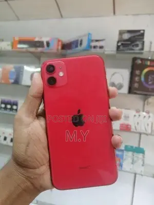 Apple iPhone 11 (Used)