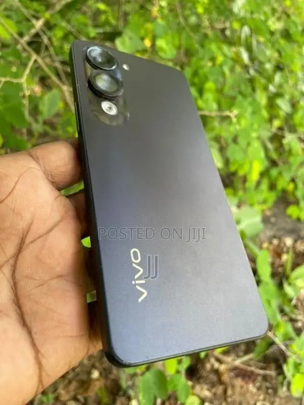 Vivo Y04 (Used)