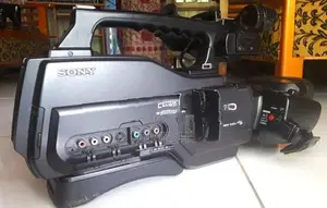 C 1000 Sony Camera එක