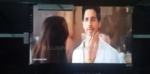 INNOVEX LED 32 SMART TV