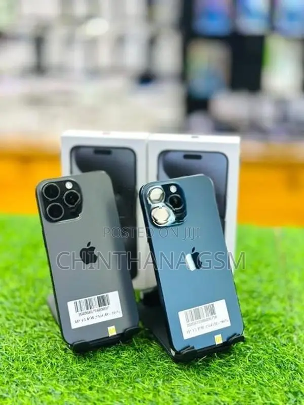 Apple iPhone 15 Pro Max 256GB (Used)