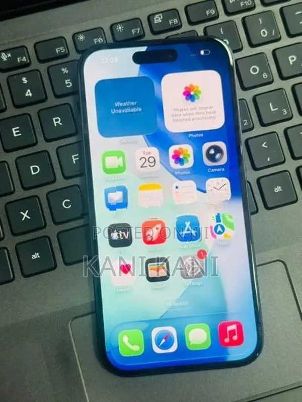 Apple iPhone 16 (Used)