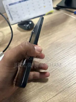 Samsung Galaxy A17 (Brand New)