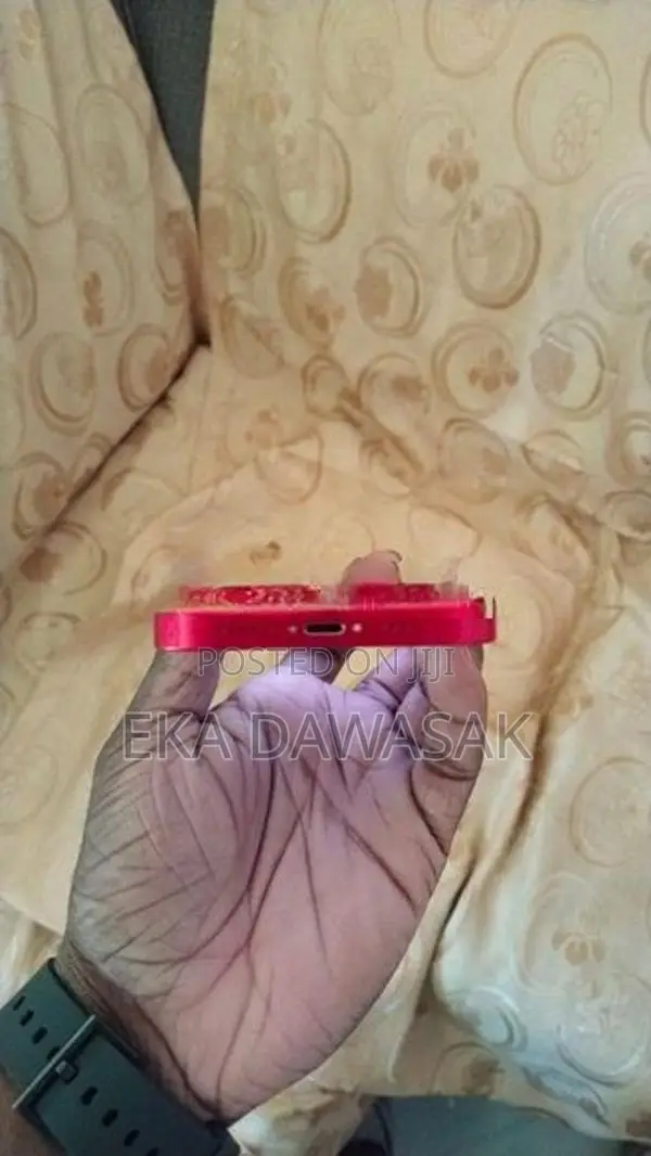 Apple iPhone 14 (Used)