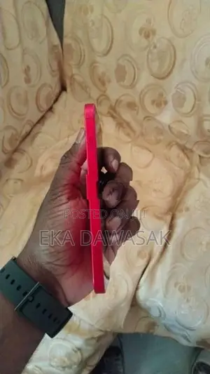 Apple iPhone 14 (Used)