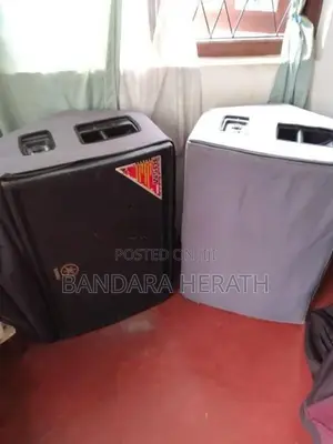 Yamaha 15",1000W,