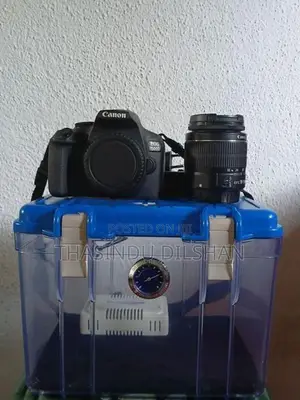 Canon 1500 D