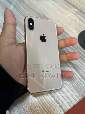 Apple iPhone XS (Used)