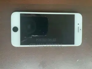 Apple iPhone 8 (Used)