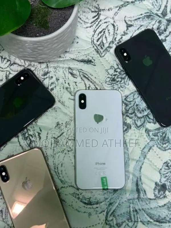 Apple iPhone XS (Used)