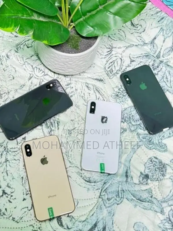 Apple iPhone XS (Used)