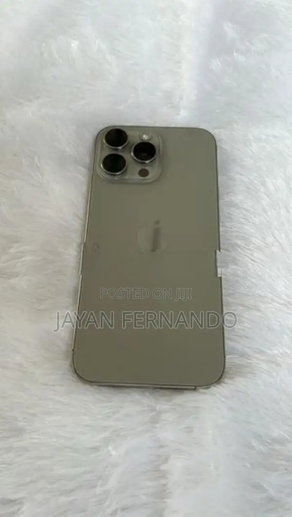 Apple iPhone 16 Pro Max (Used)