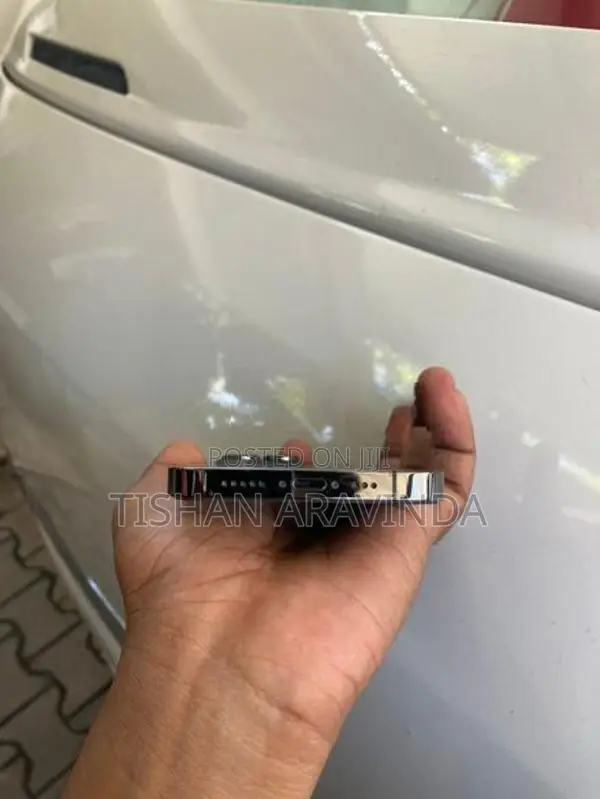 Apple iPhone 13 Pro (Used)